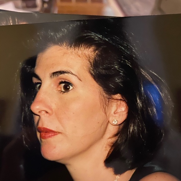 Meet your Posher, Kaye - Picture 1 of 1